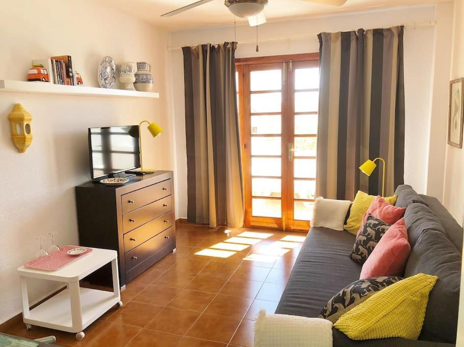 Apartamento Lucia Garden City Con Piscina Climatizada Playa Fanabe Ngoại thất bức ảnh