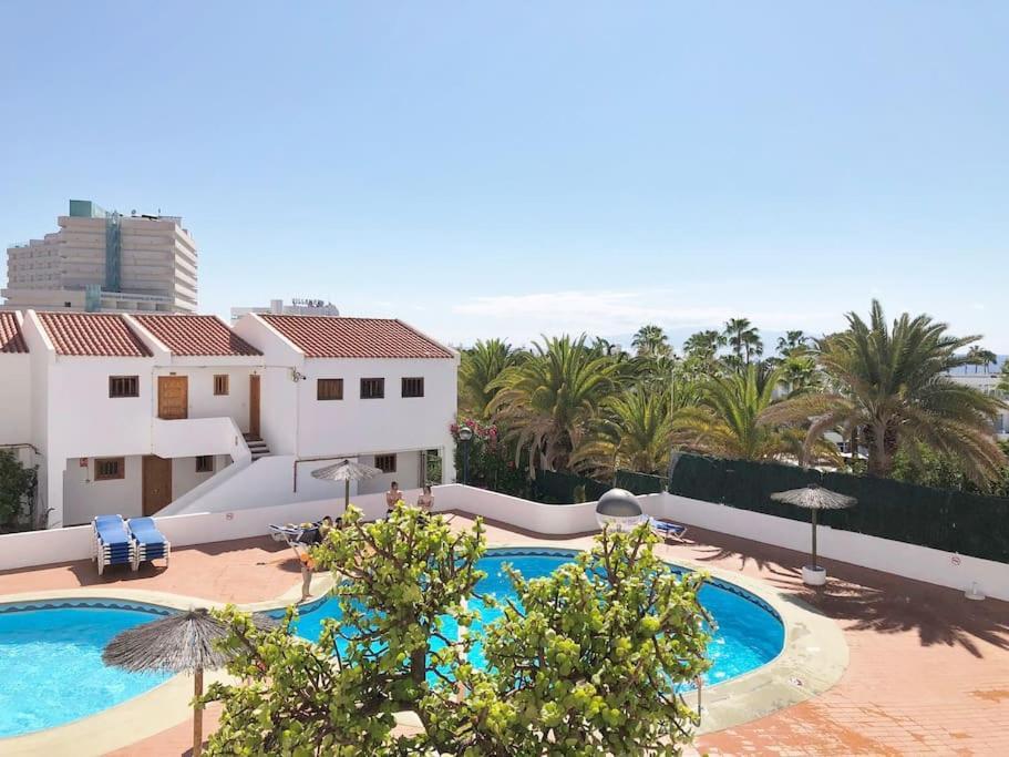 Apartamento Lucia Garden City Con Piscina Climatizada Playa Fanabe Ngoại thất bức ảnh
